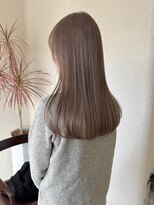 キュー(que) ミルクティーベージュ ハイトーンベージュ