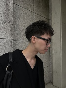 スティミュラス(Stimulus) ラフショート（ピンパーマ）