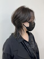 セルン(cerne)&nbsp;ウルフカットレイヤー黒髪ハッシュカットレイヤーウルフパーマ