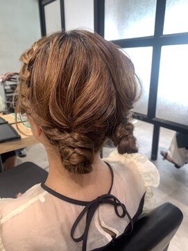 ベルバイリトル(belle by little) ヘアセット