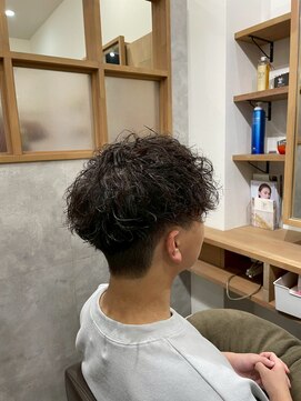 ロッカ(ROCCA) ブルーブラックソフトスパイラルフェード