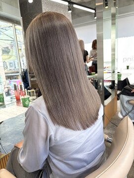 サンク 原宿 表参道(cinq) ラベンダーグレージュアッシュグレージュミディアムウルフボブ