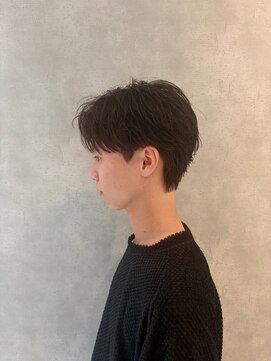 メンズサロン ルーブ 新潟(メンズサロンLOOB) 刈り上げセンターパートフェザーパーマツーブロックメンズカット
