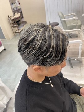 ルシール バイ アリア(Lucir by aria) コンパクトセンター×ハイライト