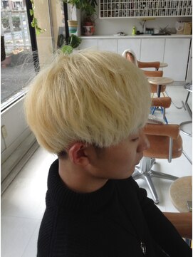 ヘア ナヴォーナ 大浦店(hair NAVONA) ブリーチ