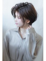 エルフォ(elfo) 【elfo】かきあげ前髪で作る上品で大人っぽいショートボブ