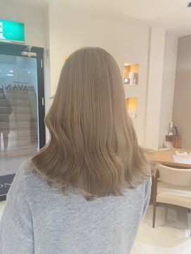 エン(eNN) マロンクリームベージュ/艶髪/髪質改善カラー/ブリーチなし