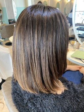 アンフィ 矢向(Anphi) 3-6 白髪ぼかし/ハイライト／ブリーチ