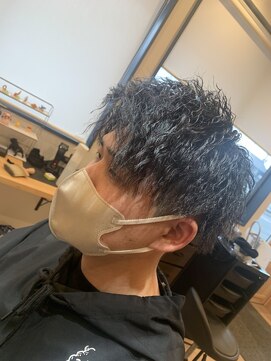 ソロ(SOLE.) ツーブロックツイストスタイル