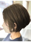 ハイポイント丸み大人のショートボブ