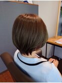 オリーブカラー