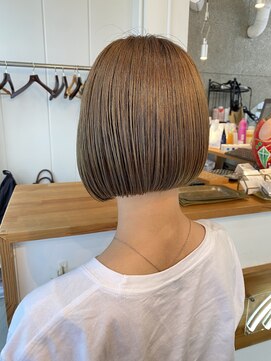 メルシー 福岡天神店(Merci) ベージュ☆ボブ