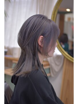 ダラ(DARA) 『Z世代から人気♪』ロングマッシュウルフ × ハイグレージュ