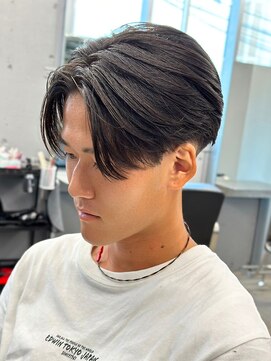 エルマーク 梅田(L-MARK) センターパートニュアンスパーマ韓国カルマパーマコンマヘア