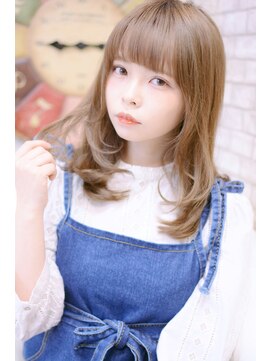 メイズ(MAZE) 小顔ミディアムレイヤー