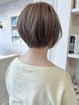キャアリー(Caary)&nbsp;福山市美容室Caary春ダブルカラー透明感丸みショートボブ