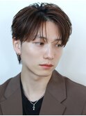 フェザーパーマセンターパートニュアンスパーマ韓国マッシュ黒髪