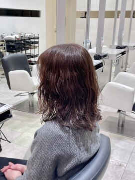 グラーツィェドゥーエ(GRAZIE due) ゆるめパーマ