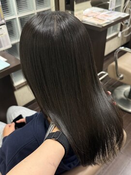 ブランシェ 小牧店(BRANCHE) さらツヤストレート〔西尾〕