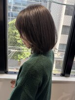 レヴリー(reverie)&nbsp;白髪ぼかしレイヤーボブダークグレー髪質改善ヘッドスパ50代60代