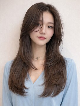 クララ カシハラ(CLALA Kashihara) 透明感ブラウンベージュ/レイヤーカット/ハッシュカット