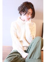 ドロップ(drop) 伸ばしかけ、前下がりセンターパートショート〔表参道/青山〕