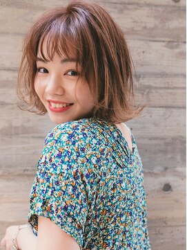 シカタ シーカ 鎌倉(CICATA/ShIKA.) 無造作カールと３Dカラー丸みショートボブディ【CICATA関口】