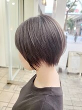 リノ(Lino) ショートヘアー×アッシュ