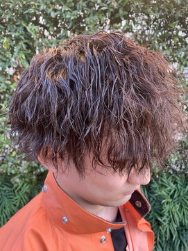 リコ(liko) 【liko 店長 須田】刈り上げマッシュ×ツイストスパイラルパーマ