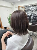 外ハネミディアムボブ