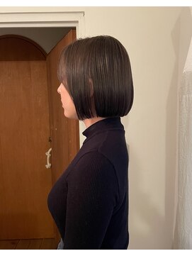 ホワイトルーム(White Room) ベージュカラー