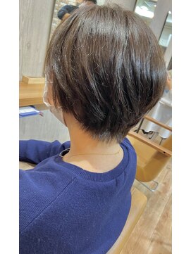 ヴィサージュクルー(VISAGE crew) 軽やかなショートデザイン！