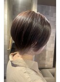 暖色系カラーのショートボブ