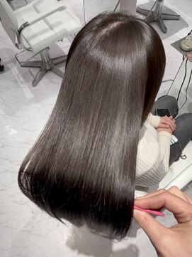 ルミス 銀座(Lumis) ストレートスタイル/艶髪/髪質改善/縮毛矯正/銀座/東銀座