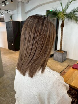 メリー オオサカ(Merly Osaka) mellow beige balayage