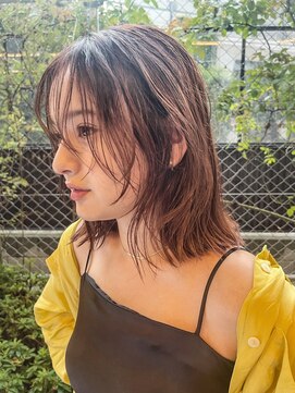 ヒルネ(hirune) 長め大人レイヤーボブ