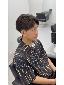 ブライト(BRIGHT) ショートセンターパート