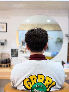 ペリ(peri) 無造作パーマ