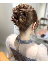 ノアグリーン(noa green) アップヘアスタイル