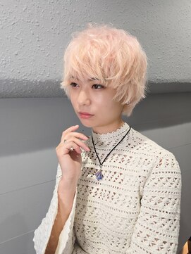 バイエイト(X８) 【透明感カラーと小顔ショートカットで目線を奪う】　『小川』