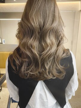 ウェイズ トウキョウ(Ways TOKYO) 【Ways TOKYO】淡色ベージュ×シークレットハイライト