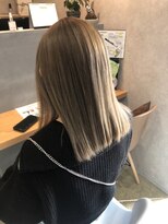 シロトータルデザイン(shiro total design) ミルクティーグレージュ