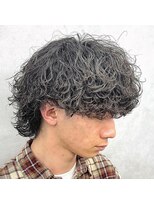 ササ シンサイバシ(33 SHINSAIBASHI)&nbsp;マッシュウルフ波巻きスパイラルパーマ大阪心斎橋