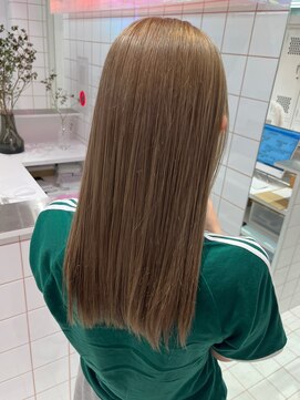 ロンドルーチェ 心斎橋(Lond luce) ダークアッシュ/ミディアムレイヤーカット［髪質改善/縮毛矯正］