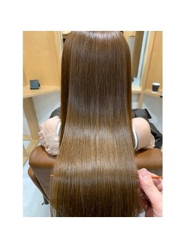 ラウ 門前仲町(Lawu) 髪質改善ケア酸性ストレートでドライヤーするだけで艶髪へ