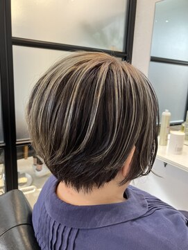 ファイブ ノーヴル カラット(5 Noble ct.) ポイントカラー　ショートスタイル