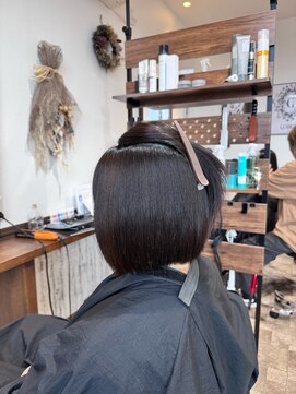 ゴデーレ(GODERE) 大人可愛い小顔ナチュラル丸みボブストレートヘア30代40代50代