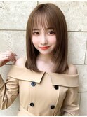 大人清楚小顔前髪顔まわりカットミディアムレイヤーストレート