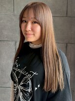 ディスコネクト(DISCO-N-NECT)&nbsp;ベージュカラー 顔周りレイヤー ロングレイヤー 韓国ヘア 20代