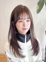 ビューエヒメ(VIEW EHIME)&nbsp;小顔黒髪レイヤーカット×アッシュカラー20代30代40代